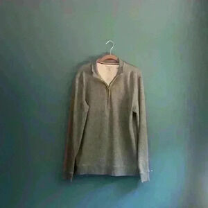 Weatherproof vintage gray pullover‎ sweatshirt, women’s size medium